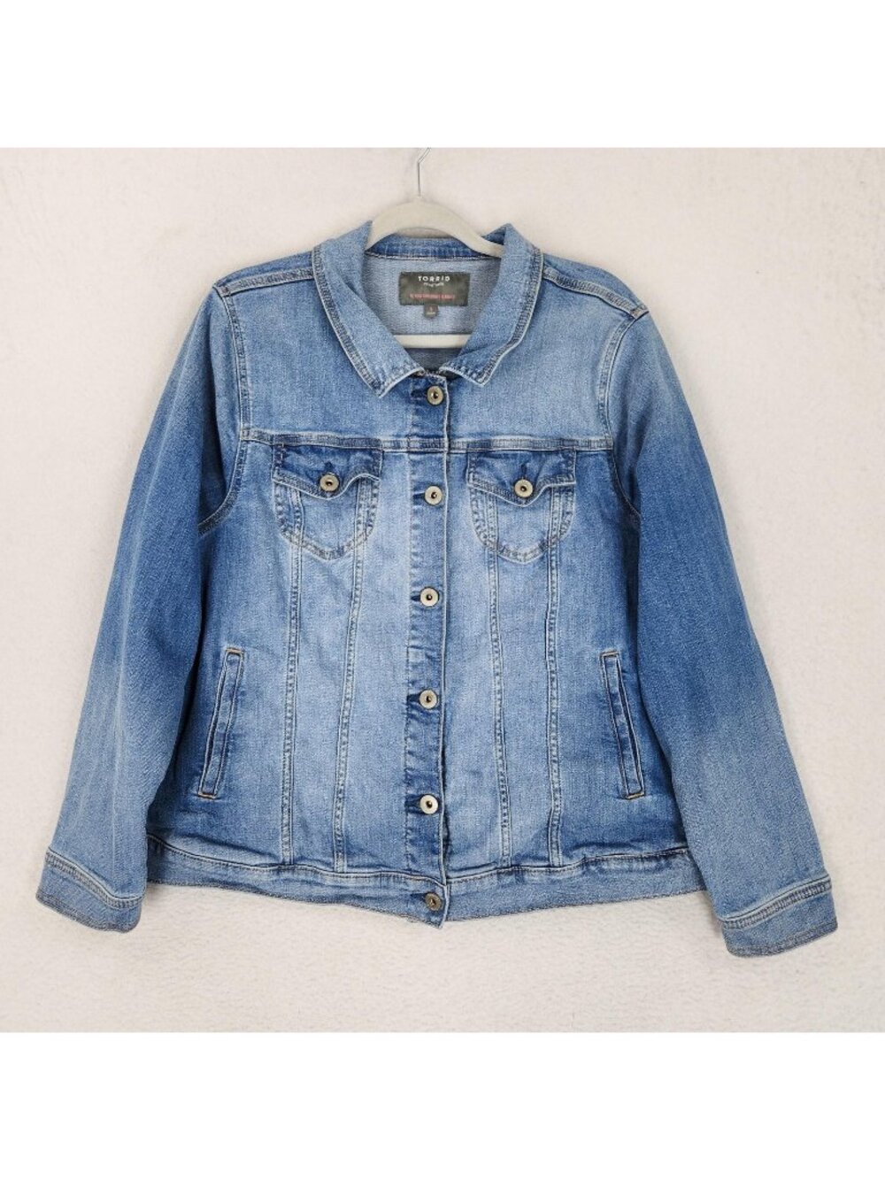 Torrid Jacket Womens 3X Blue Denim Jean Button Front Trucker Casual Medium Wash